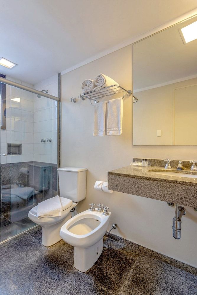 H4 Hotel Opera Jardins Standard Twin Room, 1 Double Bed 6