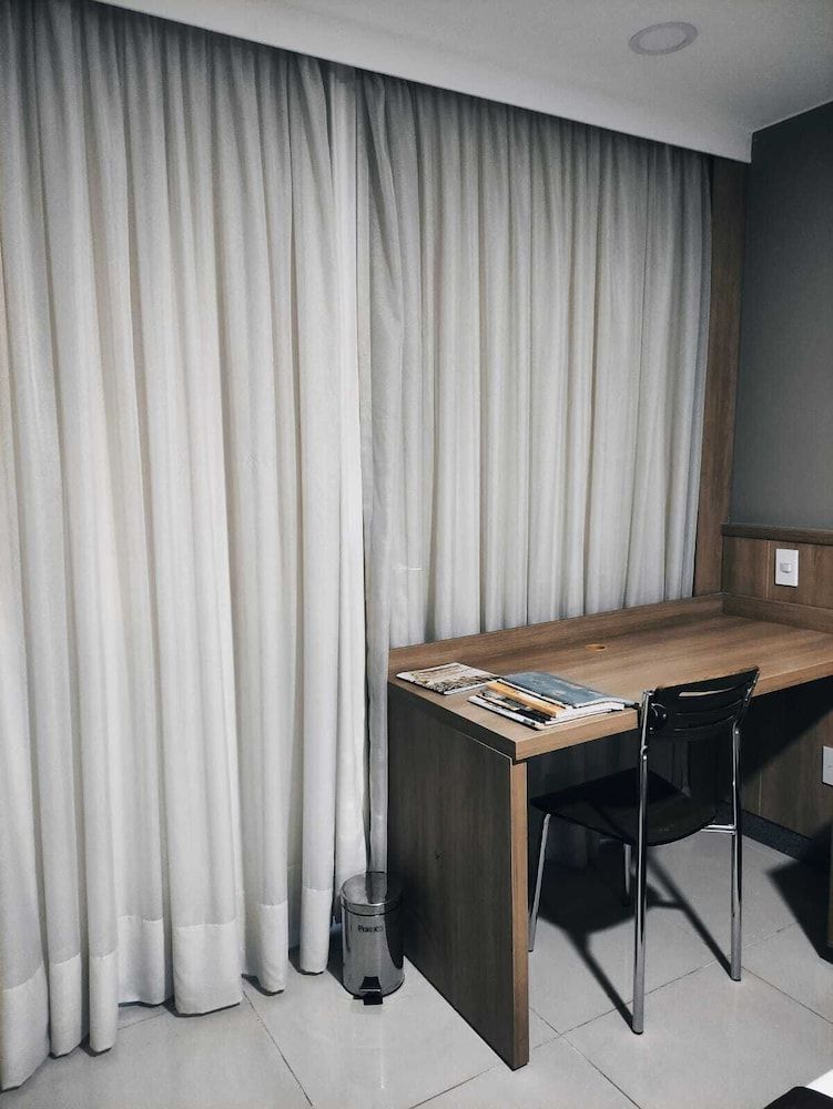 Esplanada Brasilia Hotel Deluxe Double Room 4