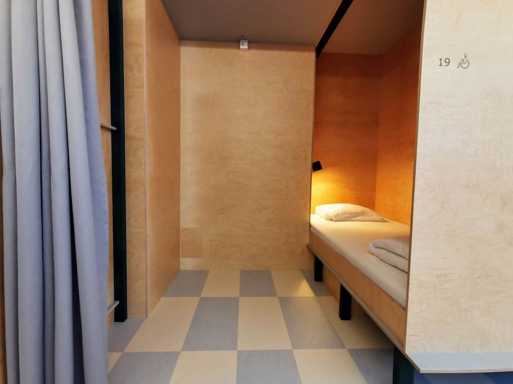 undefined Green Marmot Capsule Hotel Zurich 4