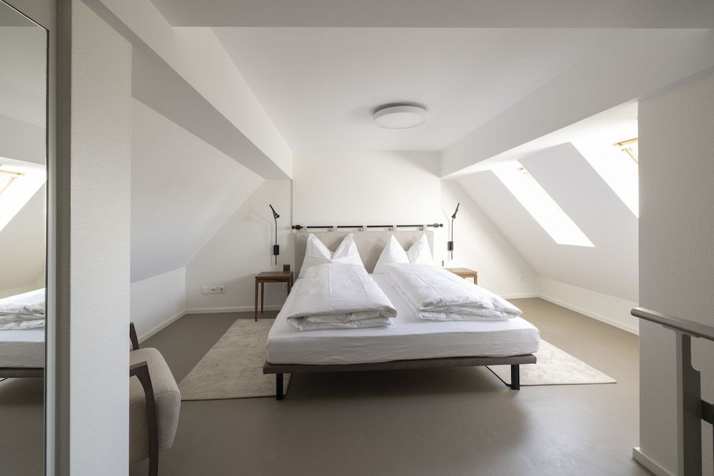 EMA House Serviced Apartments Unterstrass Superior Duplex, 3 Bedrooms, Non Smoking, 2 Bathrooms 3