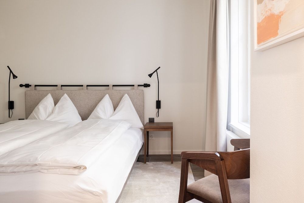 undefined EMA House Serviced Apartments Unterstrass 4