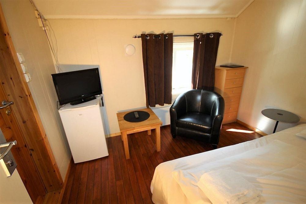 undefined Ami hotel 7