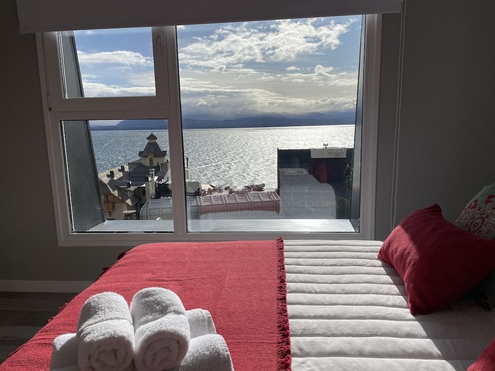 Apartment, 2 Bedrooms (402)