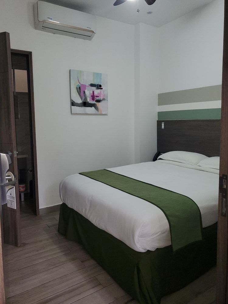 Hotel Cultura Plaza Standard Double Room 31