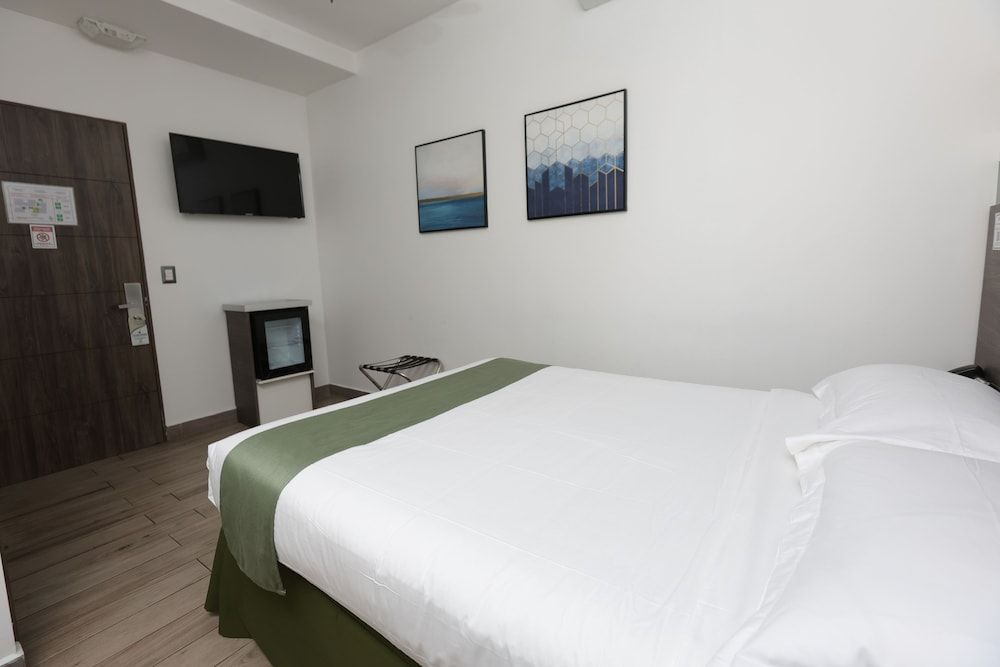 Hotel Cultura Plaza Standard Double Room 17