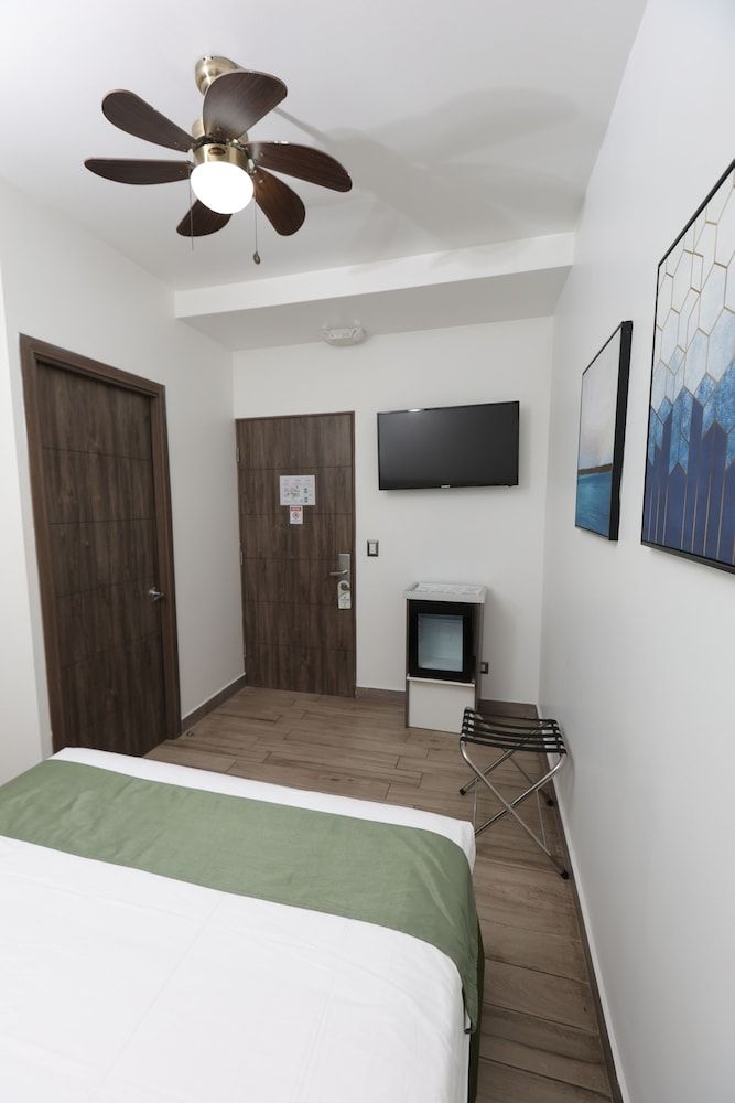 Hotel Cultura Plaza Standard Double Room 58