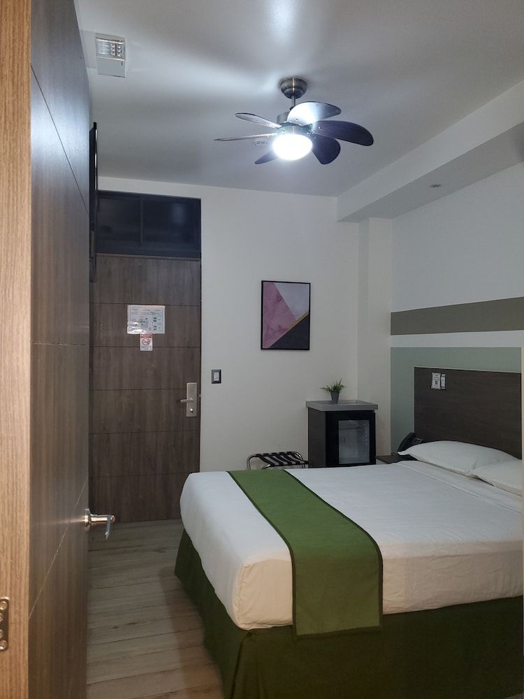 Hotel Cultura Plaza Standard Double Room 25