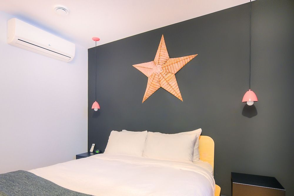 Les Lofts St-Pierre - By Les Lofts Vieux-Quebec Apartment, 1 Bedroom (+ Bunkbed SP 106) 2