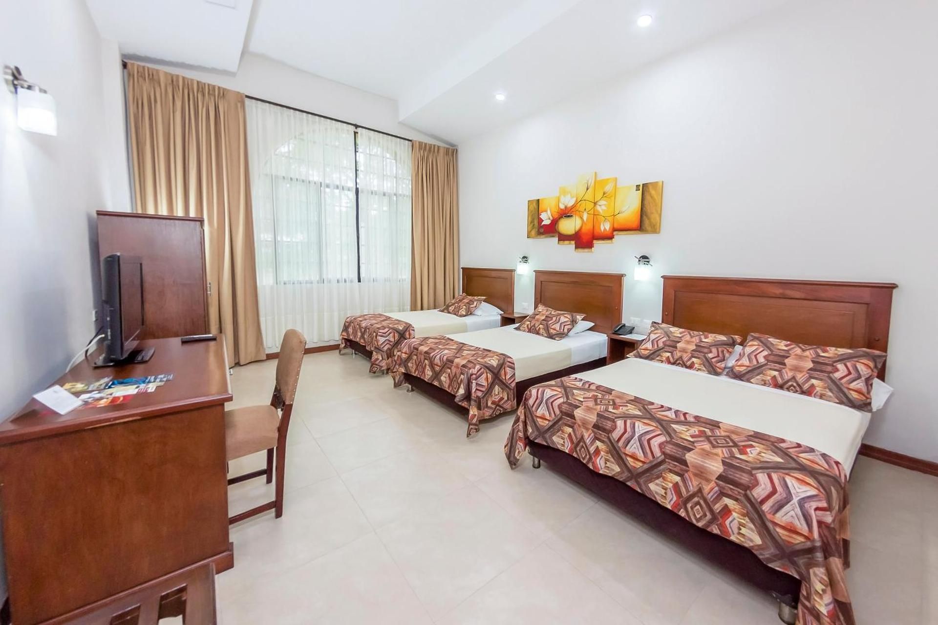 Hotel Guadalajara Standard Twin Room 3