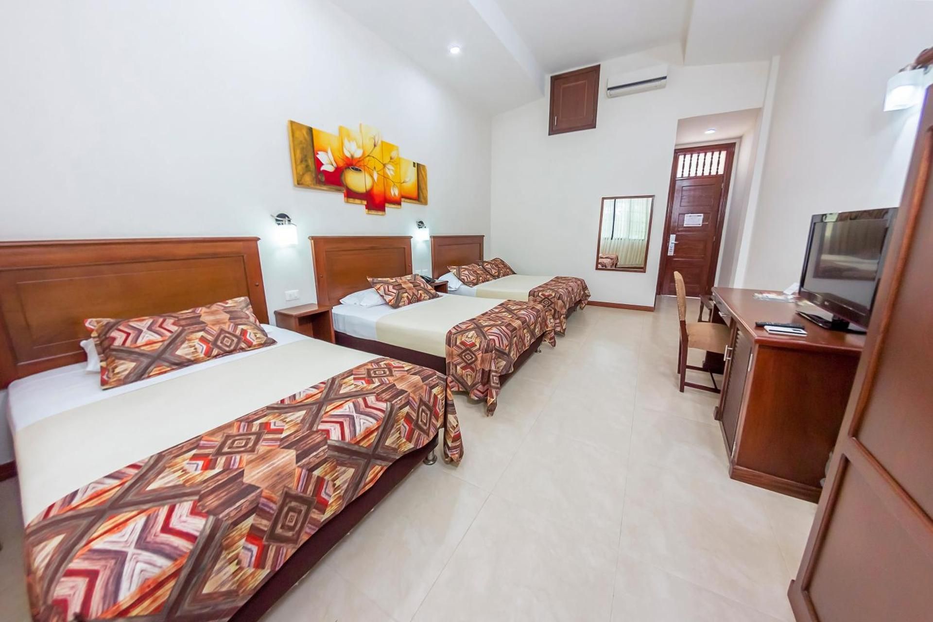 Hotel Guadalajara Standard Twin Room 5