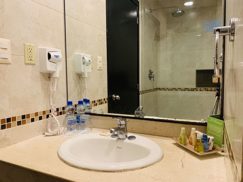 Hotel Playa Caracol Double Room, 2 Double Beds 10