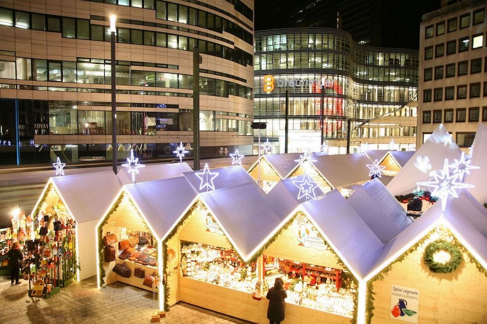 undefined Hotel Favor 4