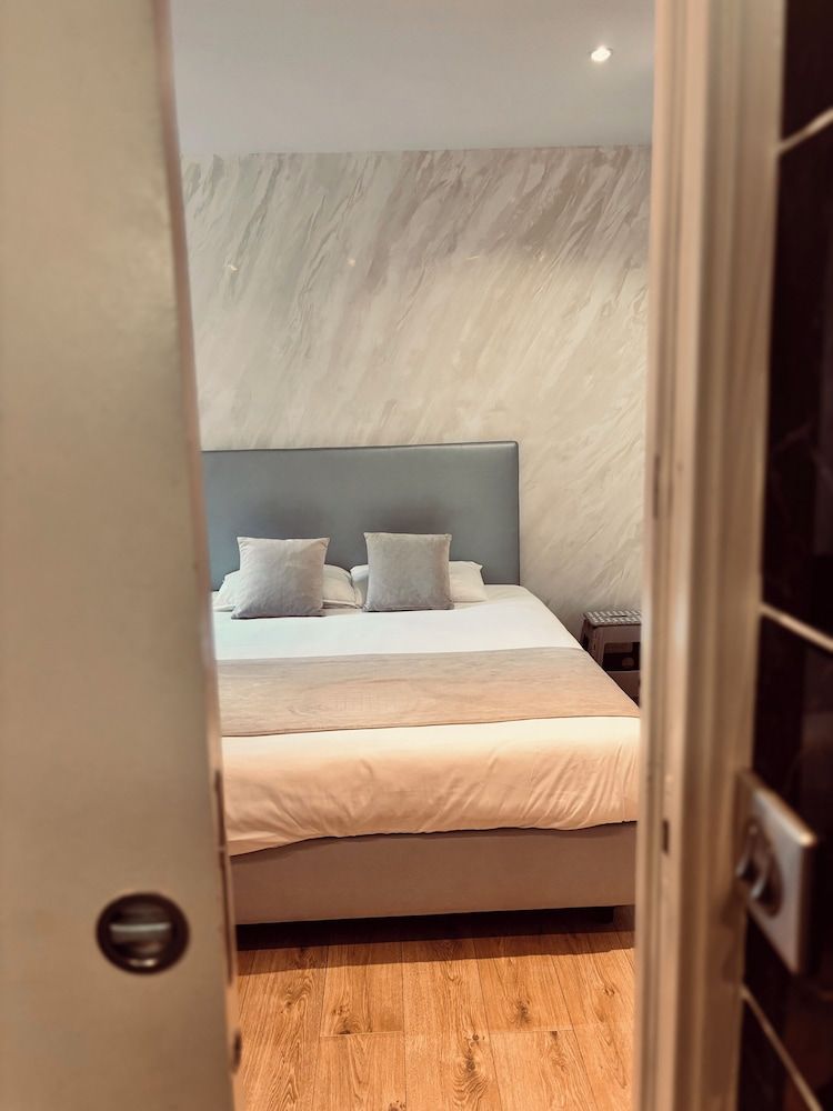 Hôtel Saint Martin Double Room (Accessible) 4