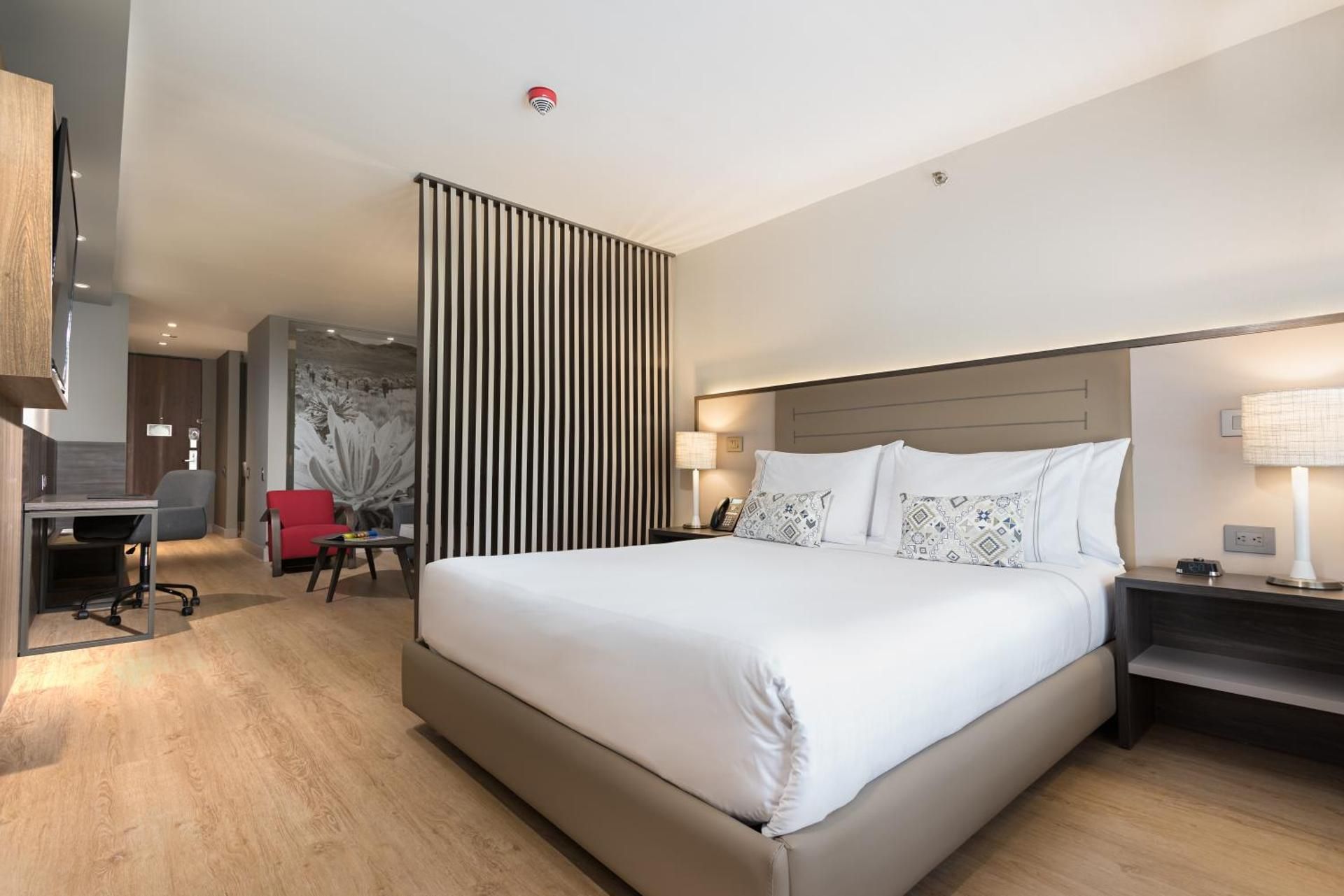 Deluxe Junior Suite