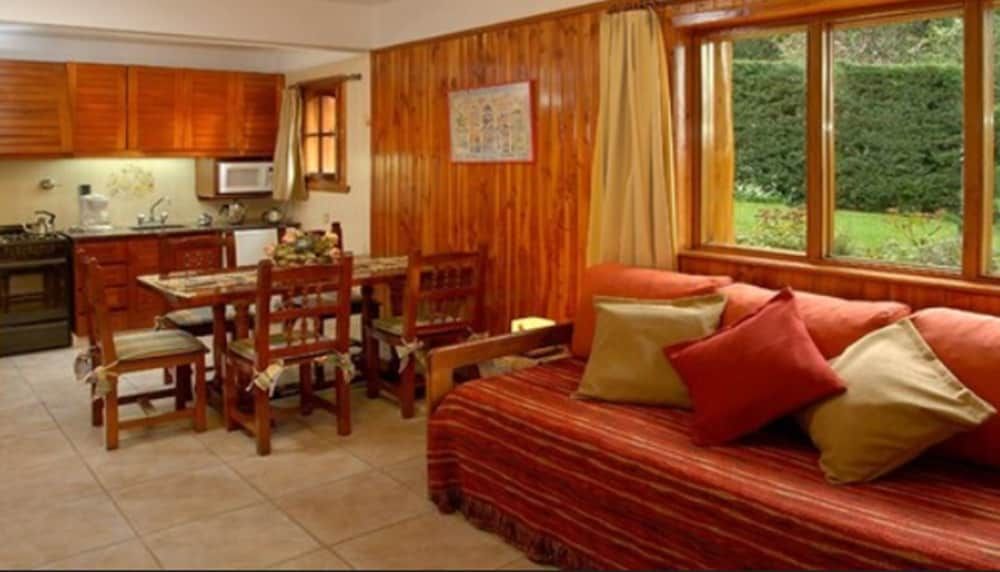 Lejano Nahuel Apart Cabin, Lake View 11