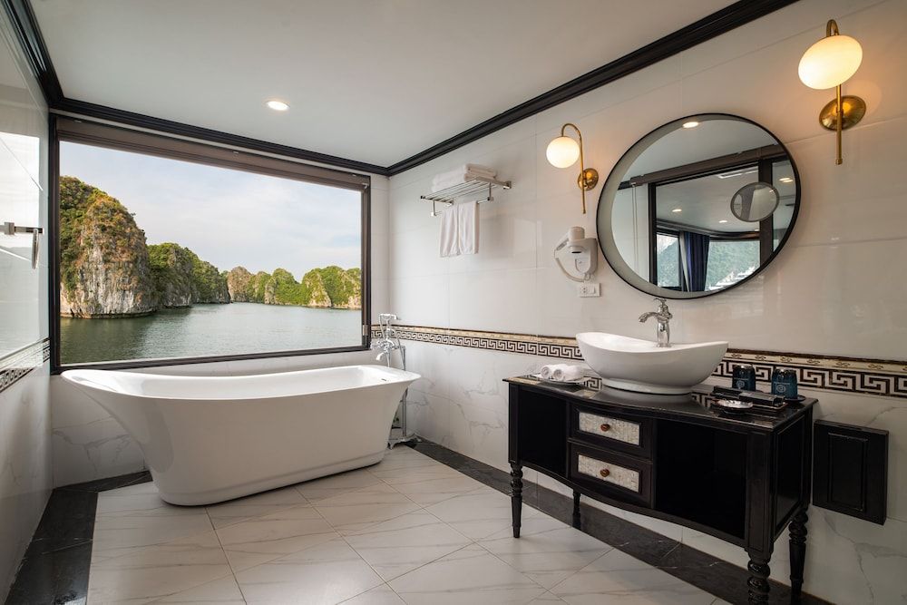 undefined Doris Cruise 6