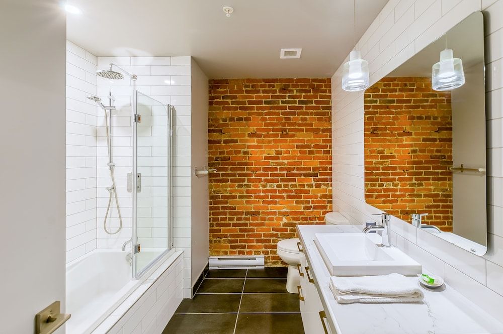 Les Lofts du Trésor - By Les Lofts Vieux-Quebec Loft (T103) 6