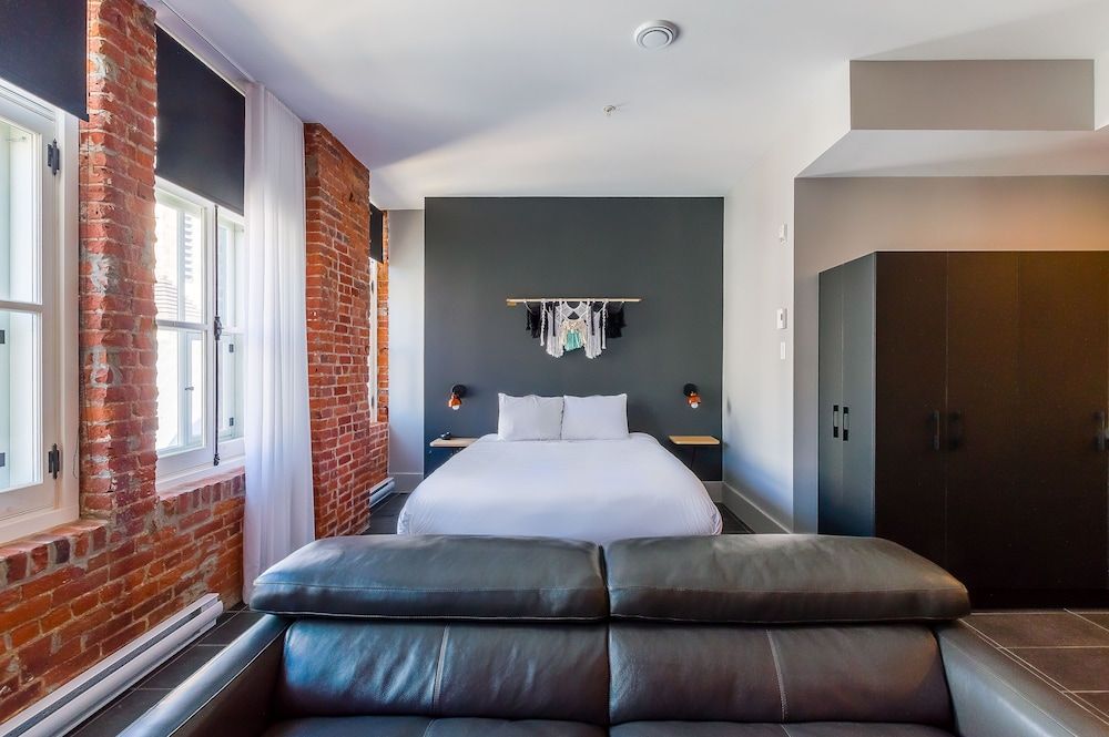 Loft (T303)