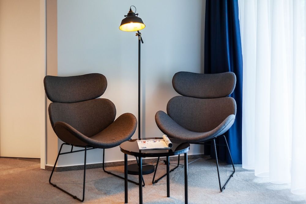 Hotel Wittorf Family Room (4 adults) 9