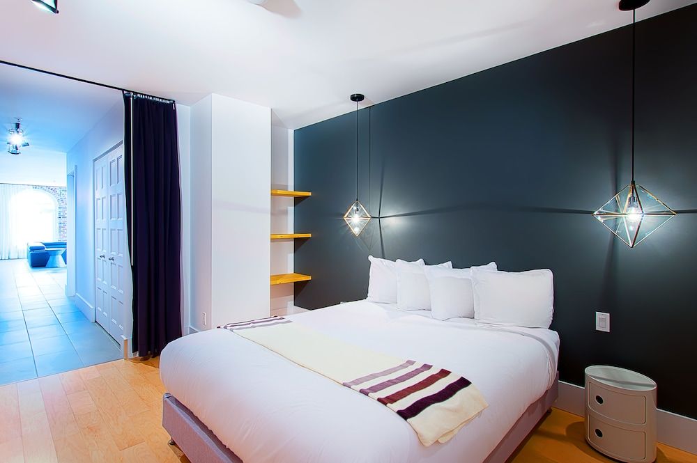 Loft, 2 Bedrooms, City View (302)