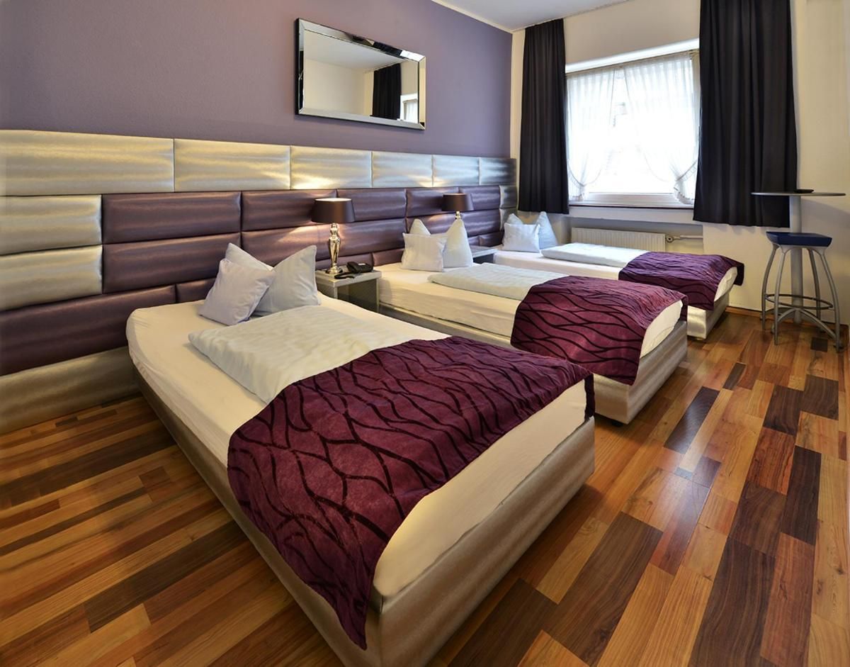 undefined Hotel am Wehrhahn 6