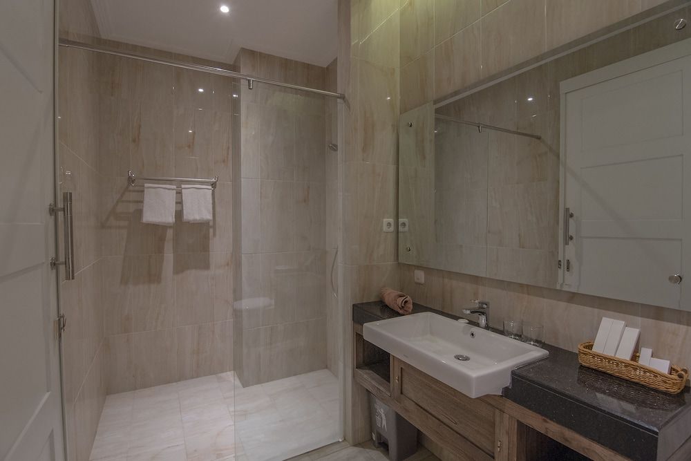 Sevilla Resort Magelang Standard Double or Twin Room 4