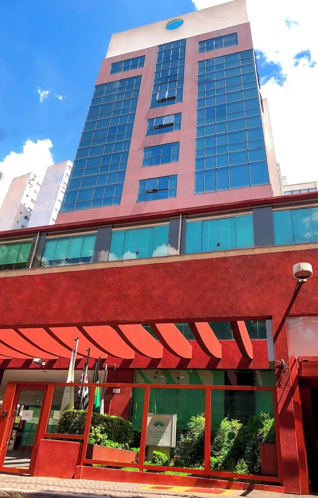 undefined Leques Brasil Hotel Escola 3