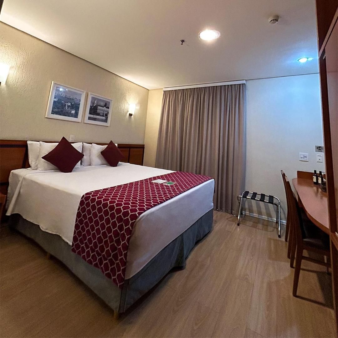 undefined Leques Brasil Hotel Escola 5