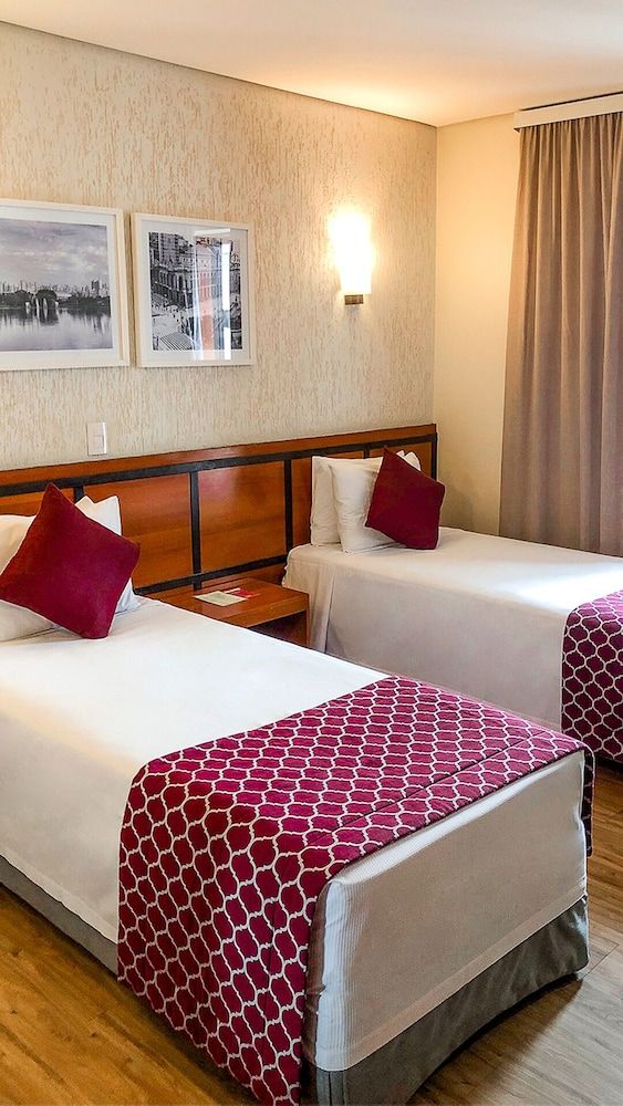 undefined Leques Brasil Hotel Escola 6