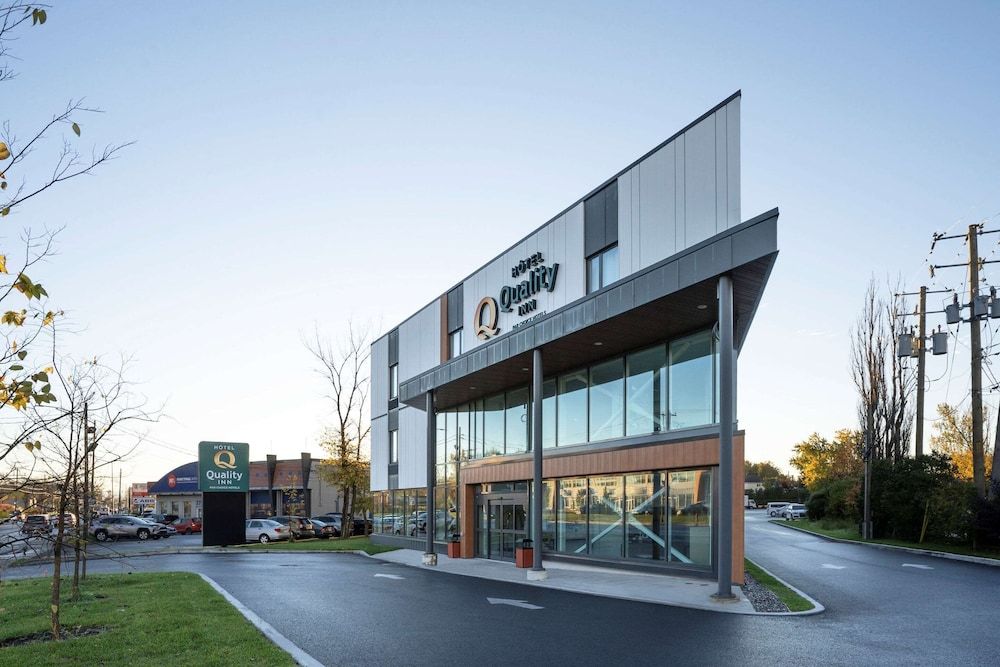 undefined Quality Inn 3