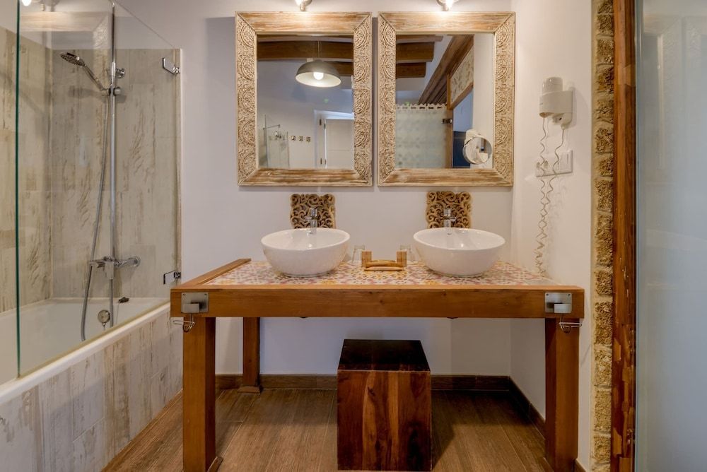 Hotel Argantonio Junior Suite (Zenobia)