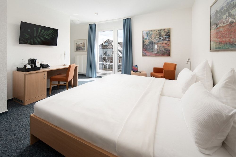 Comfort Double Room, 1 King Bed, Balcony