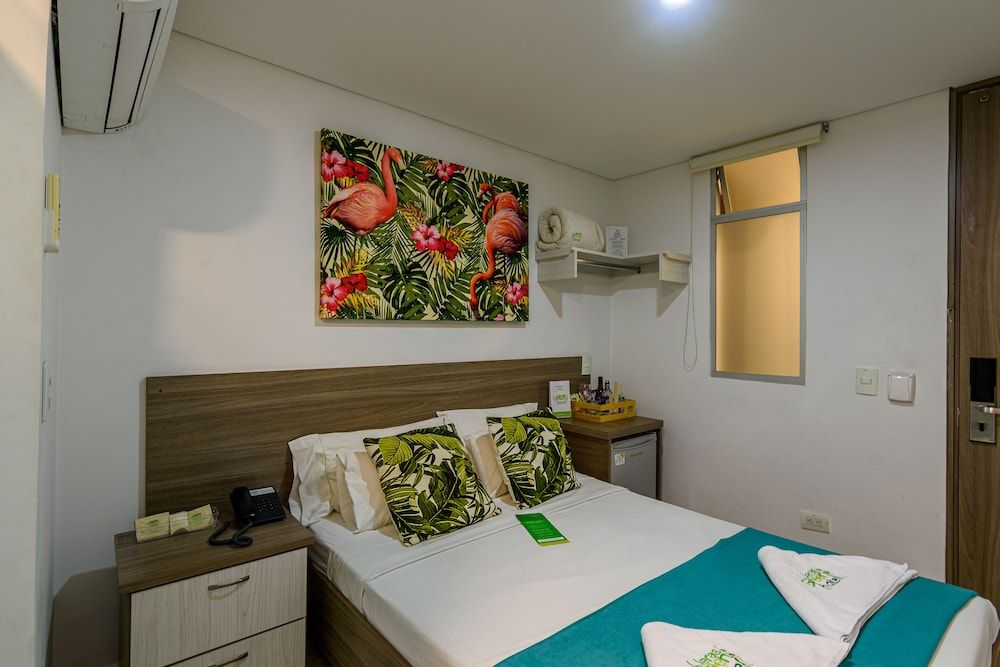 Lleras Green Hotel Standard Economy Room 4