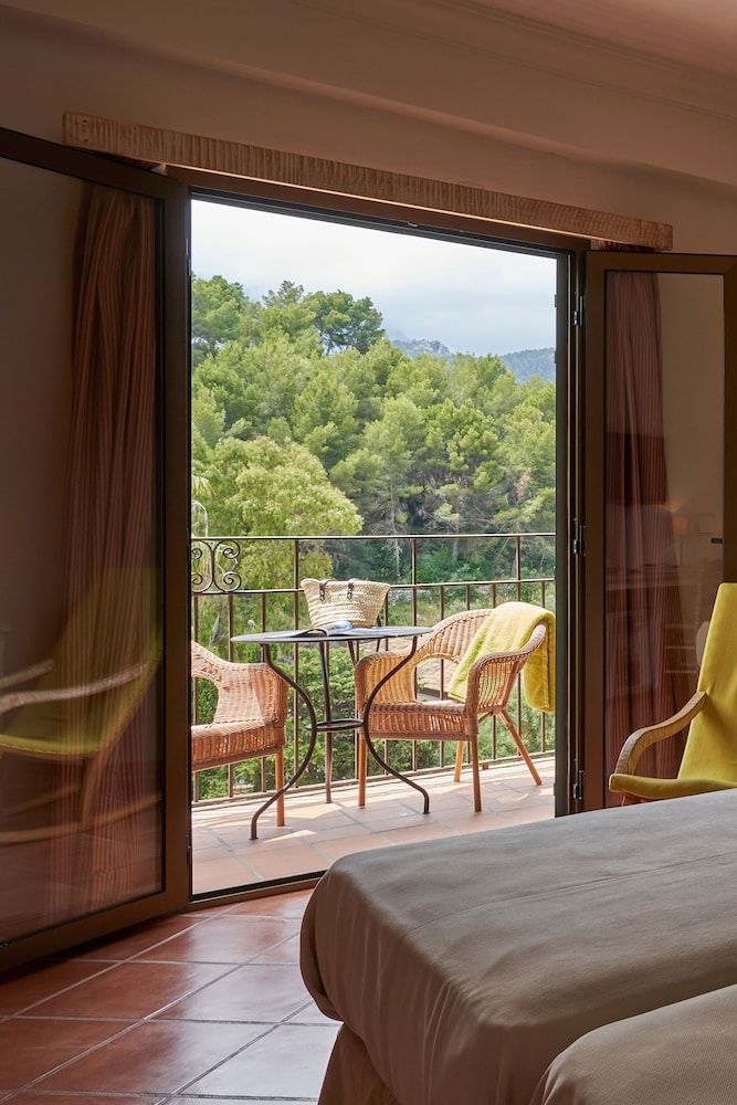 Hotel Es Port Double Room (2 Adults + 1 Child - Spa access) 4