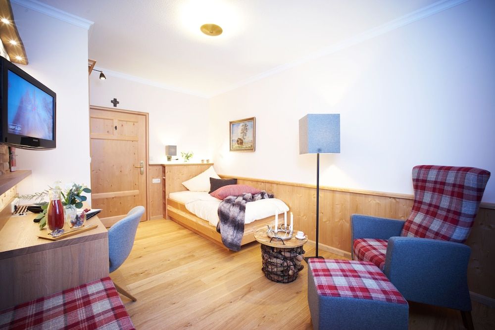 Klosterhotel Ludwig der Bayer Comfort Single Room 2