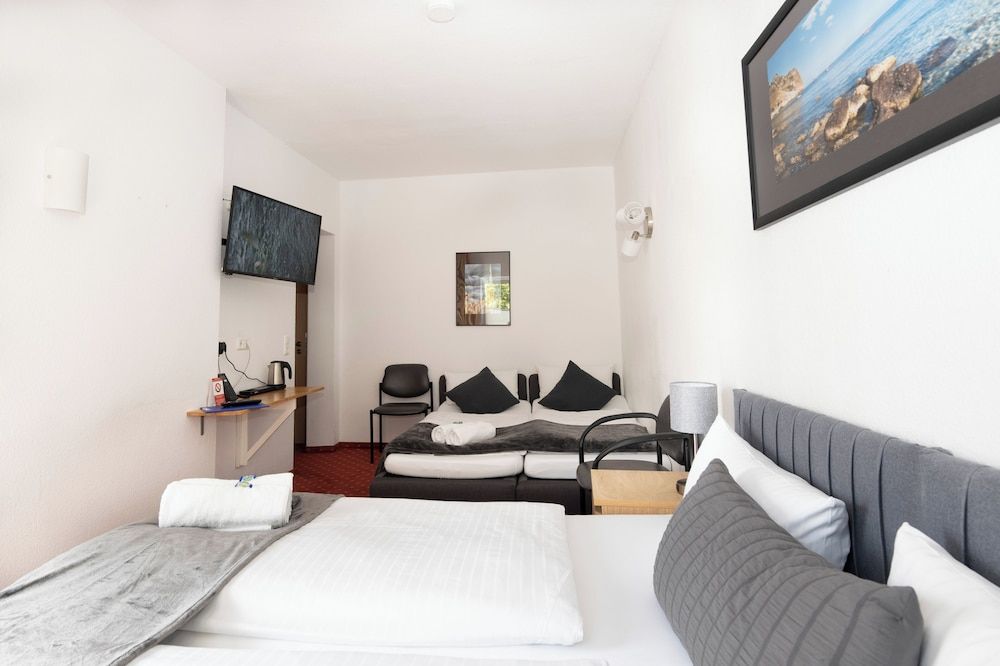 Baltic Hotel Quadruple Room