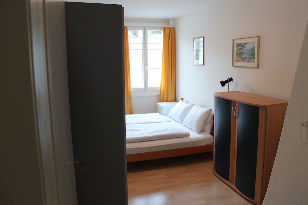 Basic Apartment, 3 Bedrooms