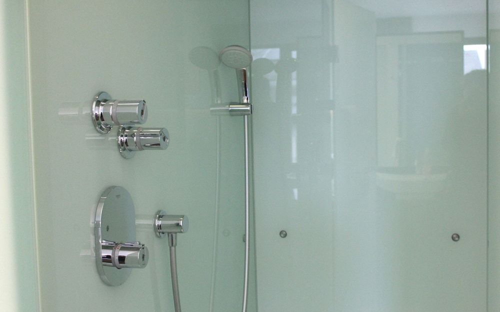 Hotel Victoria Double Room (Parkside) 8