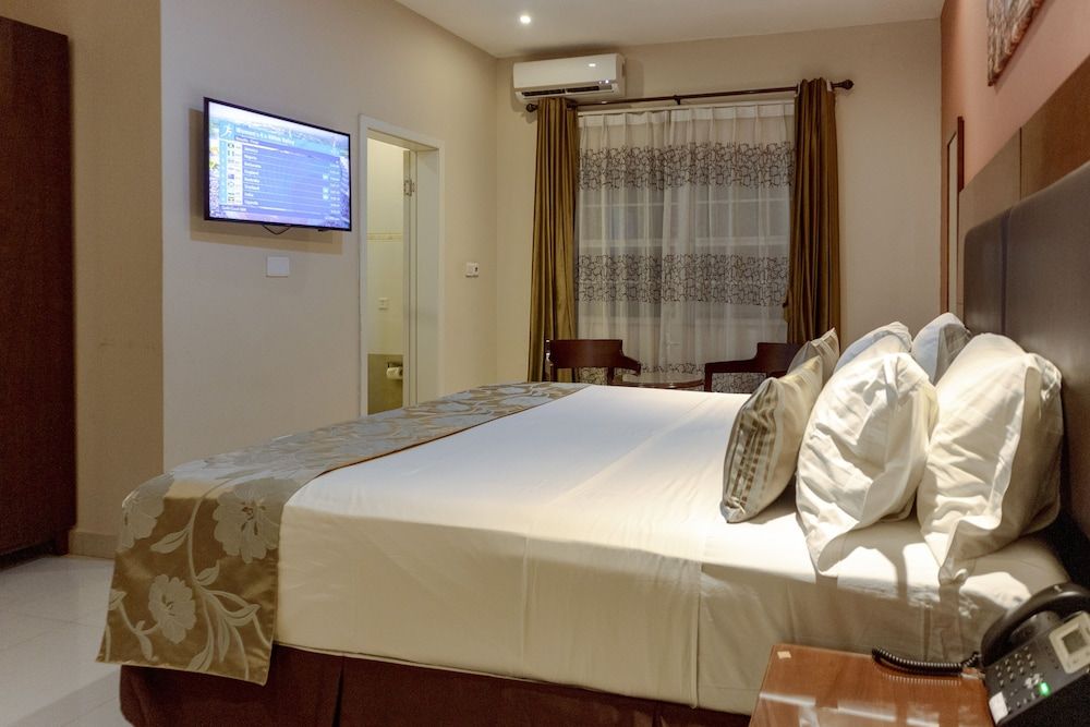 Frederick's Lodge Superior Room, Non Smoking 5