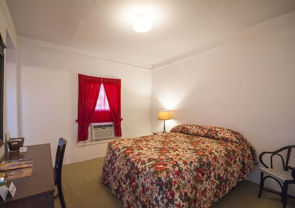 Amargosa Opera House Standard Room, 1 Queen Bed