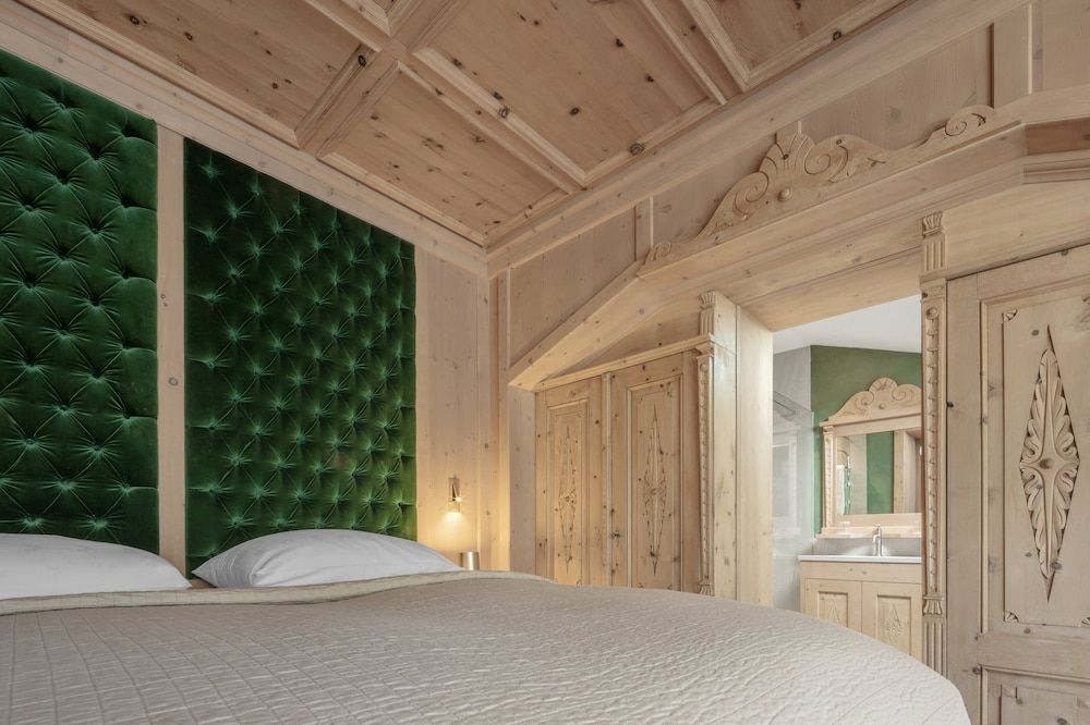 Suite (Suite Dolomites)