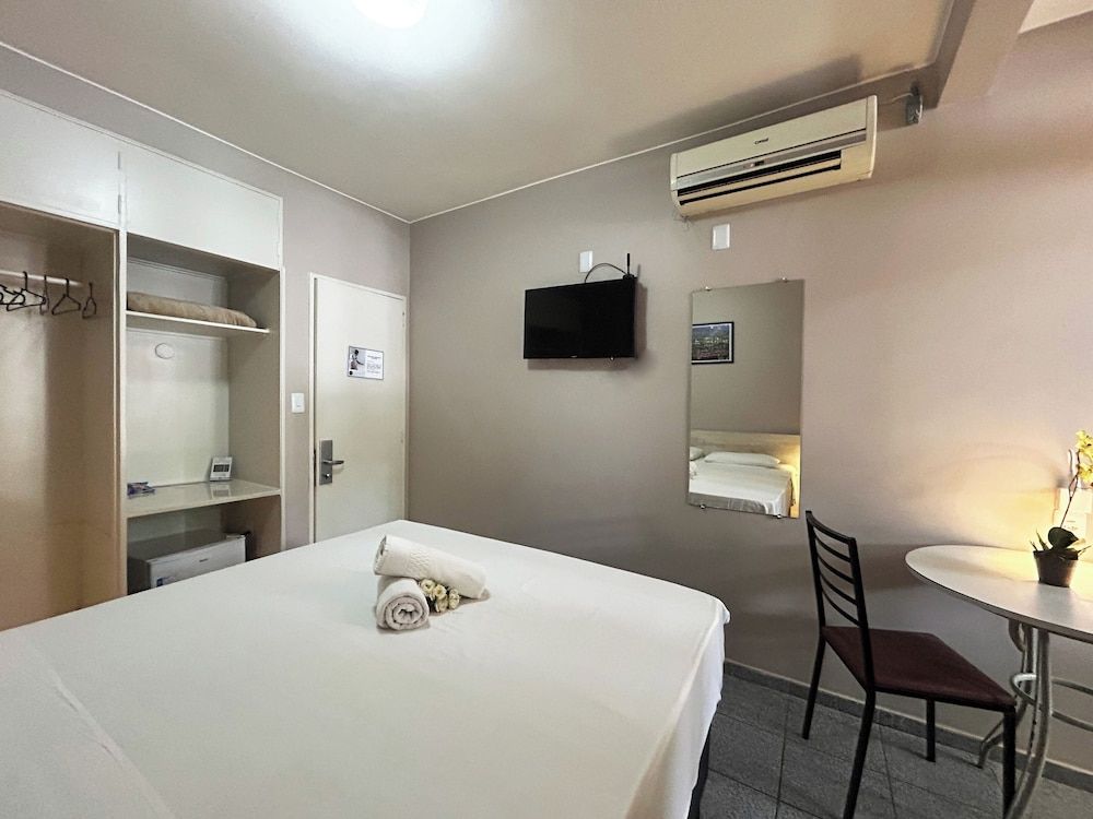 Hotel El Pilar by Bsb Inn Deluxe Double Room 2