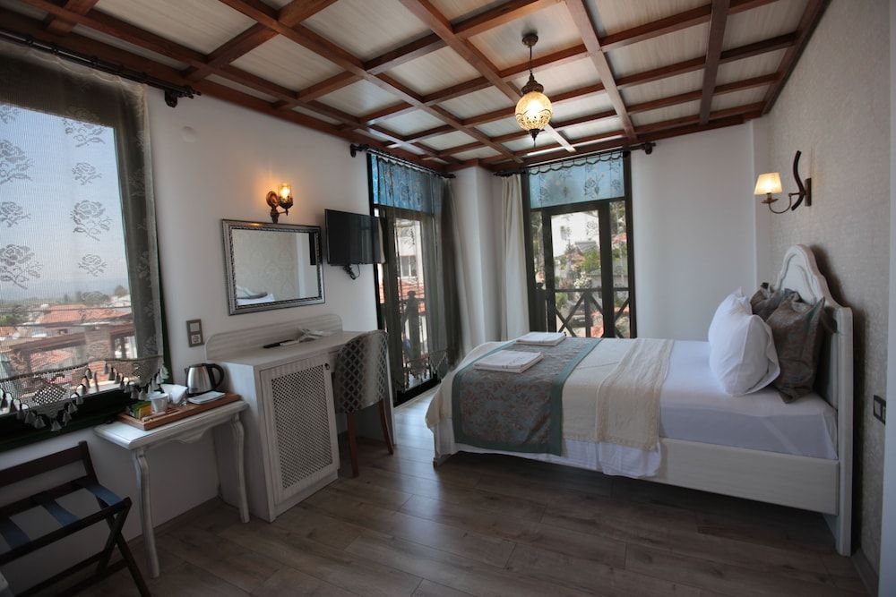 Celsus Boutique Hotel Design Double Room 2