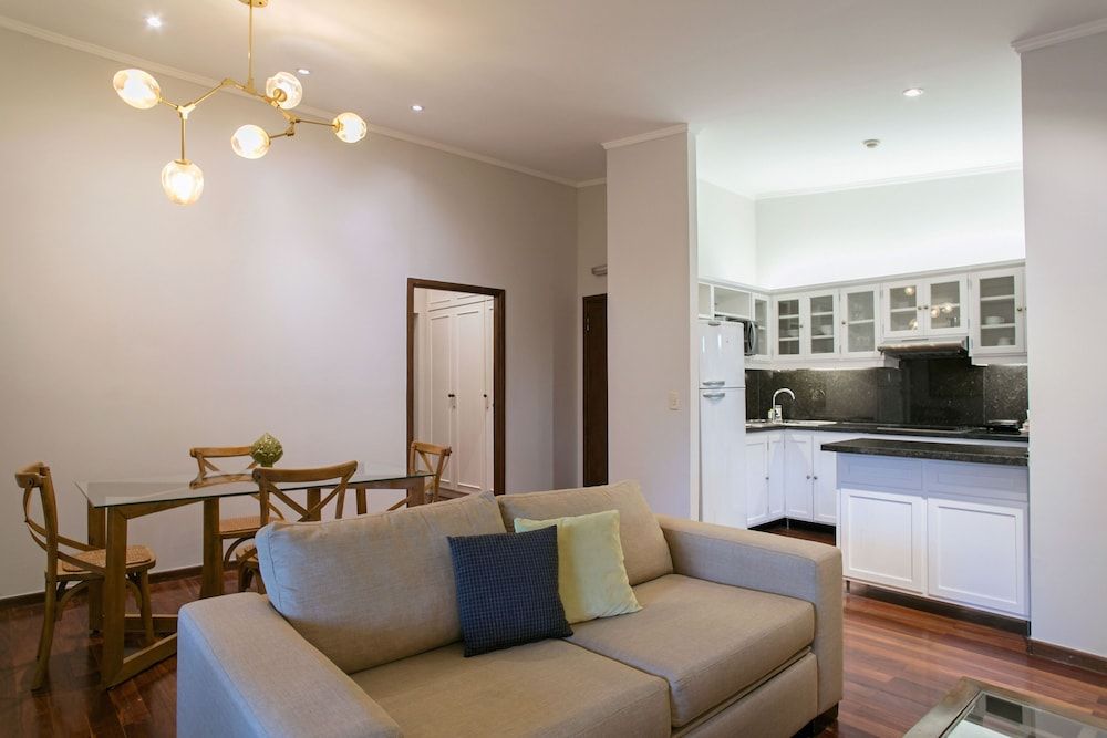 Las Lomas Casa Hotel Family Apartment, 1 King Bed with Sofa bed, Kitchen, Garden Area 3