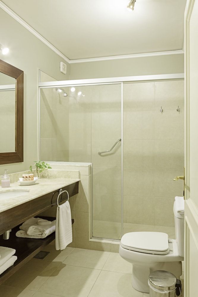 Las Lomas Casa Hotel Classic Room, 1 King Bed, Microwave 17