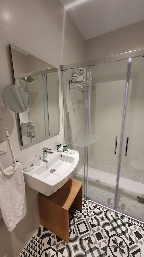 Casual Con Duende Cádiz Hotel Economy Double Room, 1 Queen Bed 11