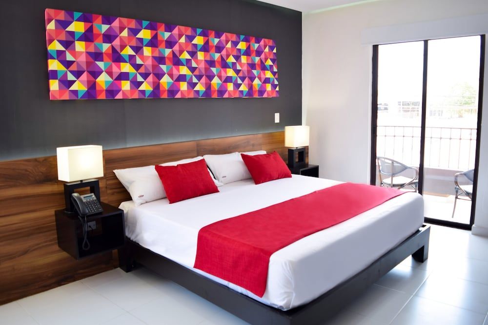 Hotel Dwana Deluxe King Room 2