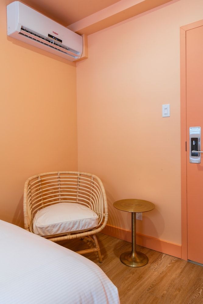 QBEDS Hostel Single Room 1 4