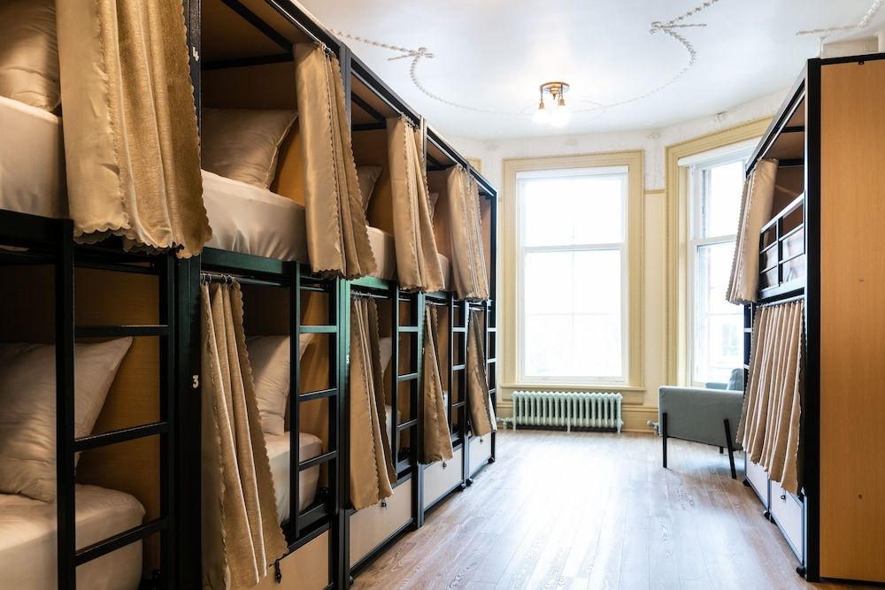 undefined QBEDS Hostel 4