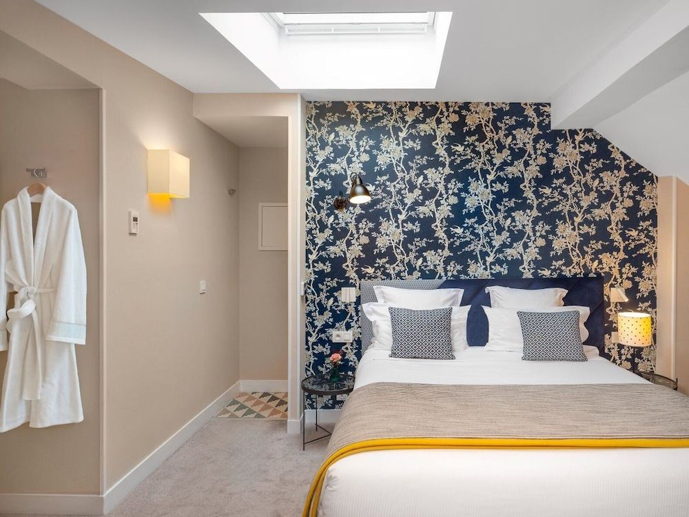 Hotel Le Mareuil Deluxe Room 2